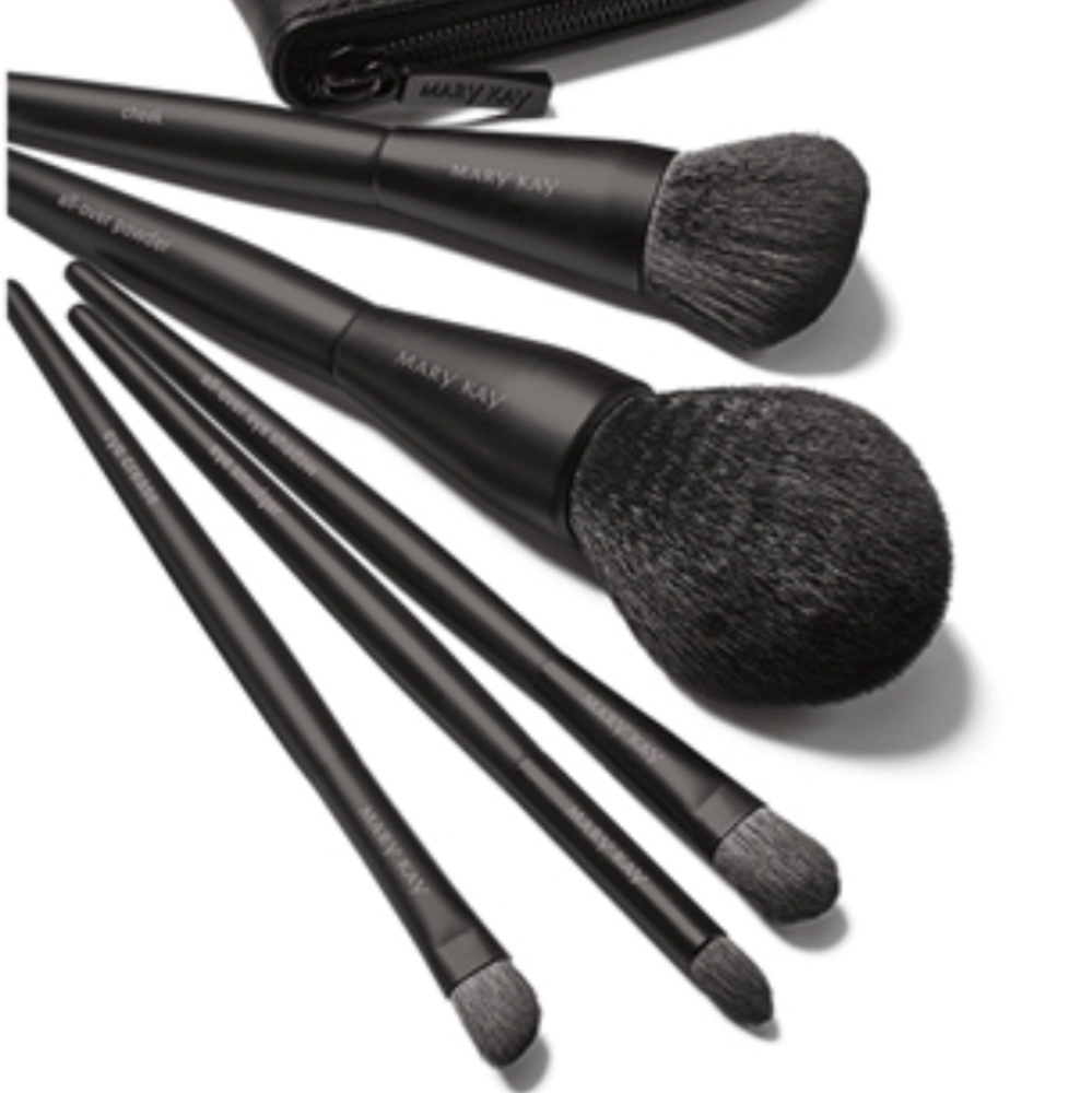 Mary Kay Brush Collection
